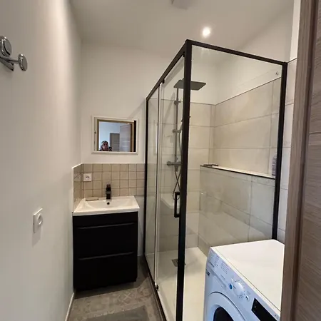 Homeforville Apartment *