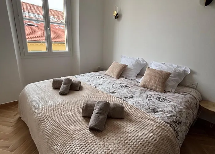 Homeforville Apartman