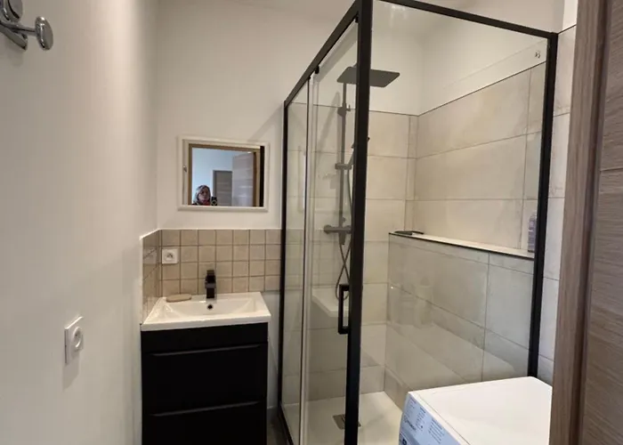 Homeforville Apartman *