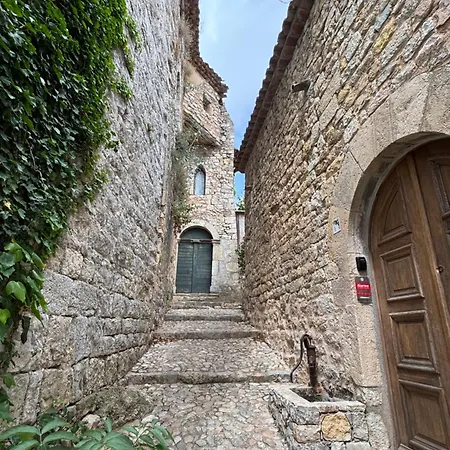 Lägenhet Homeforville